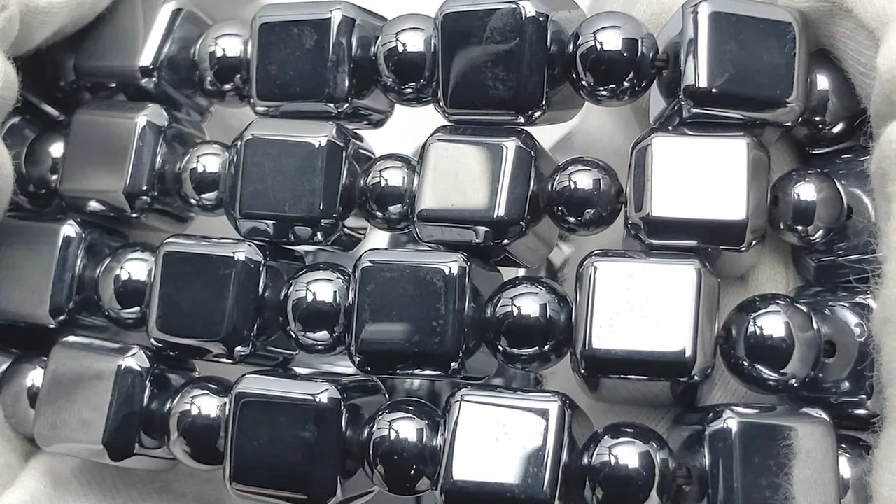 高純度テラヘルツ鉱石 キューブ10×10mm＆ラウンド7mm 1連｜天然石