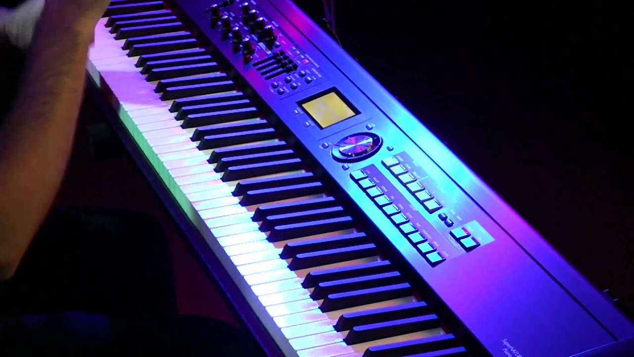 RDの軌跡: Rolandステージ・ピアノの歴史 - Roland Articles