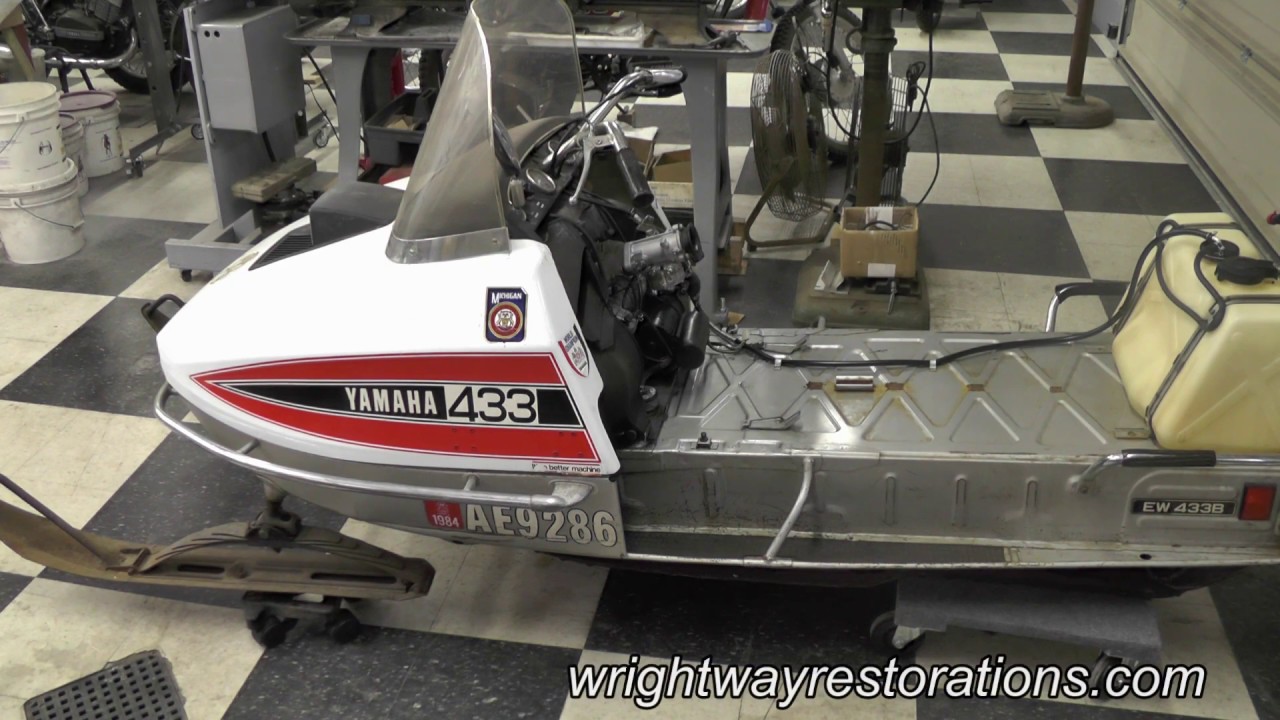 Yamaha EW433B Snowmobile --- Video #71 - YouTube