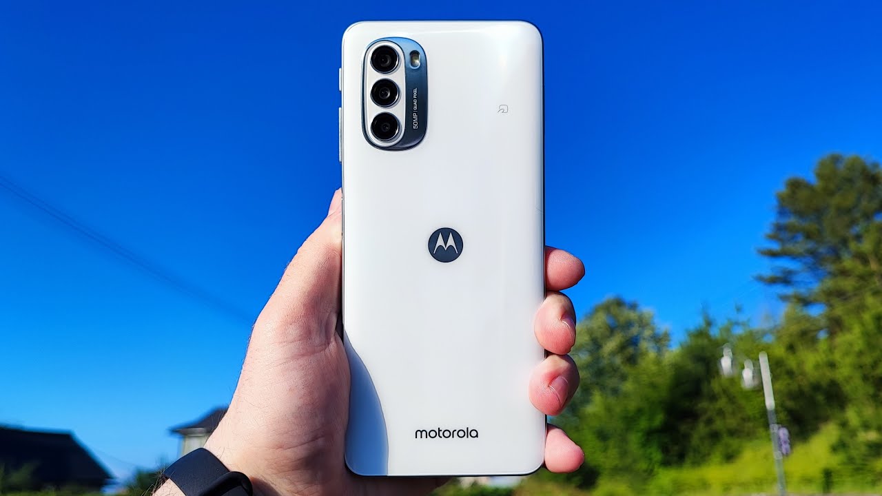 Motorola G52J 5G Pearl White Unboxing and Hands On - YouTube
