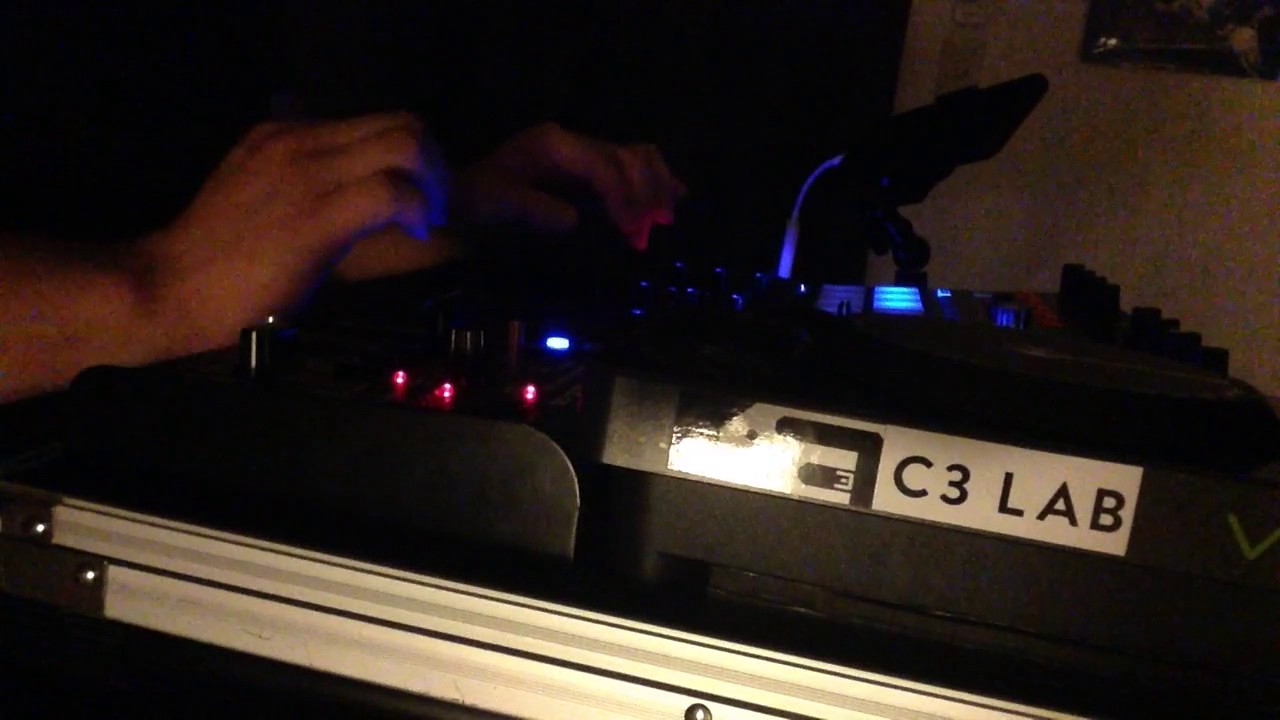 Short DJ Session Pt.003 (With Vestax DSG-05) - YouTube