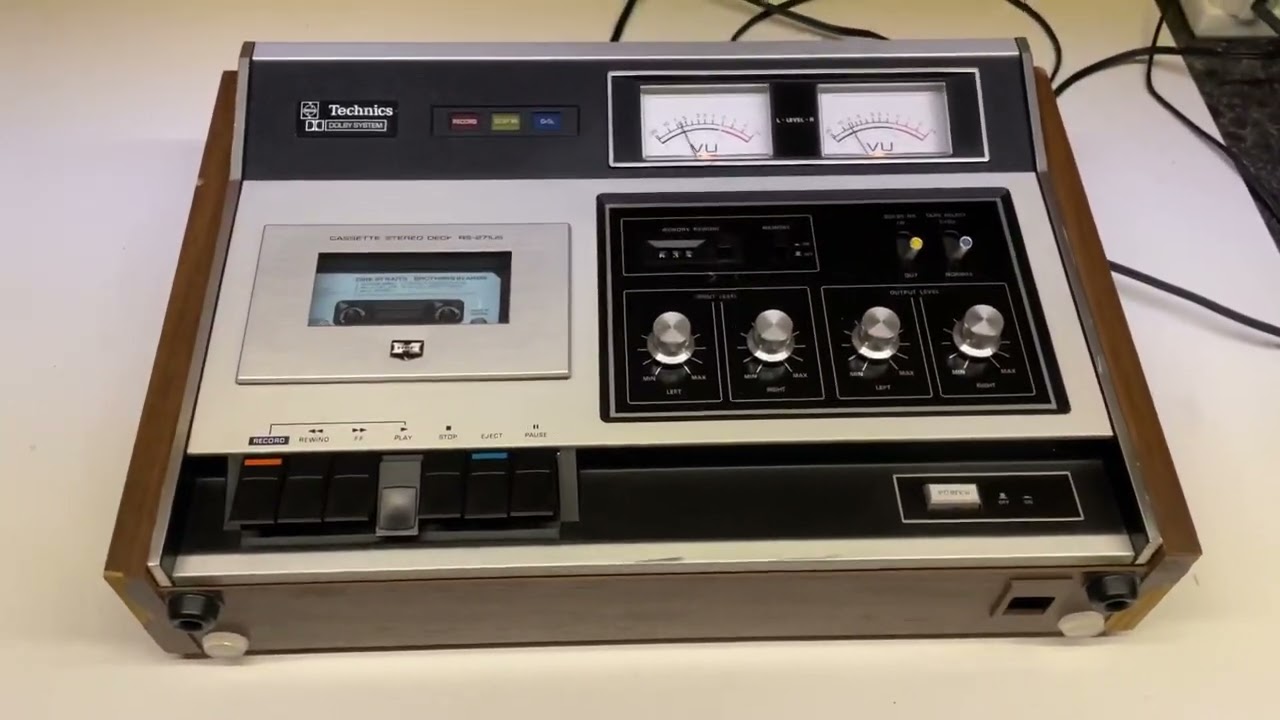 Technics tape deck RS-271US - YouTube
