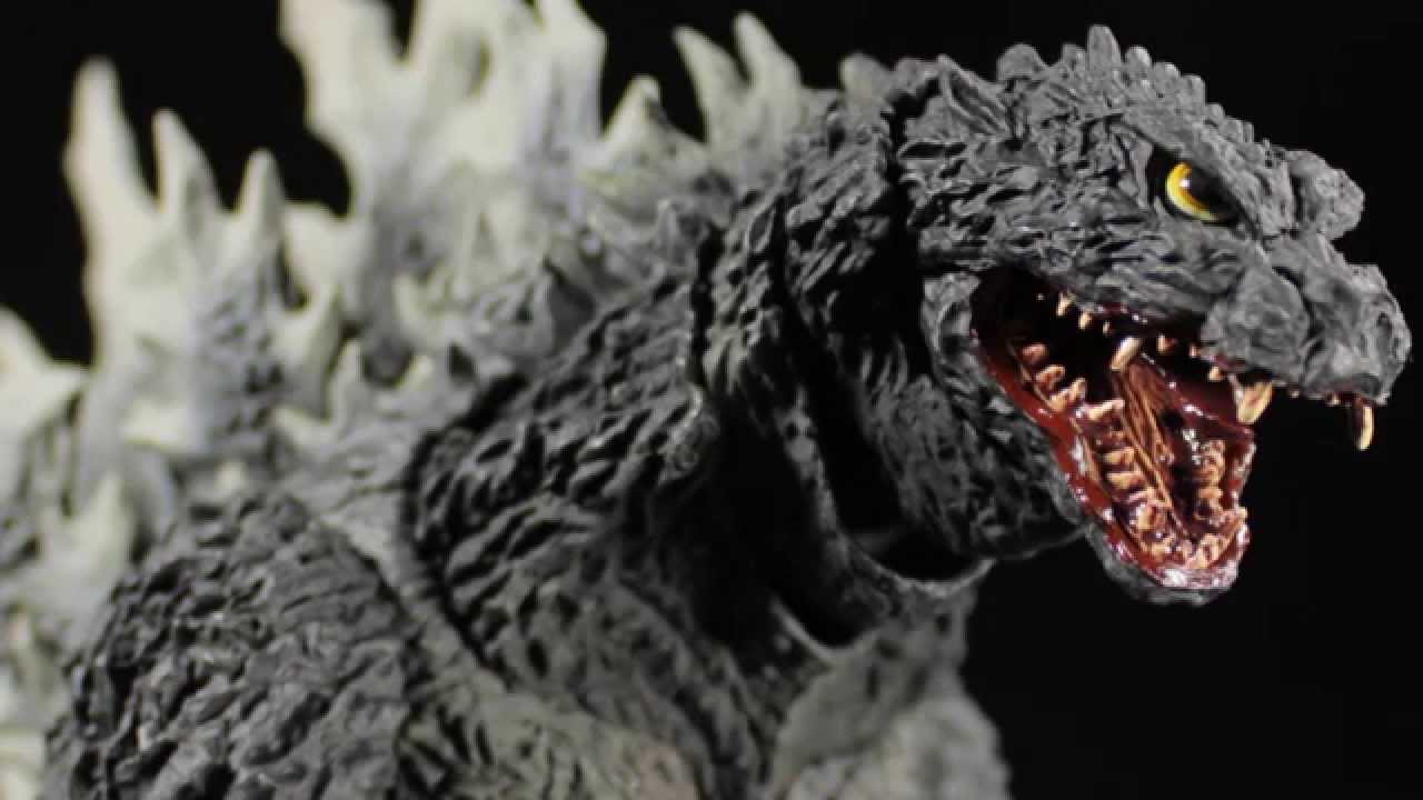 S.H.MonsterArts Godzilla 2000 Millennium (ゴジラ2000ミレニアム