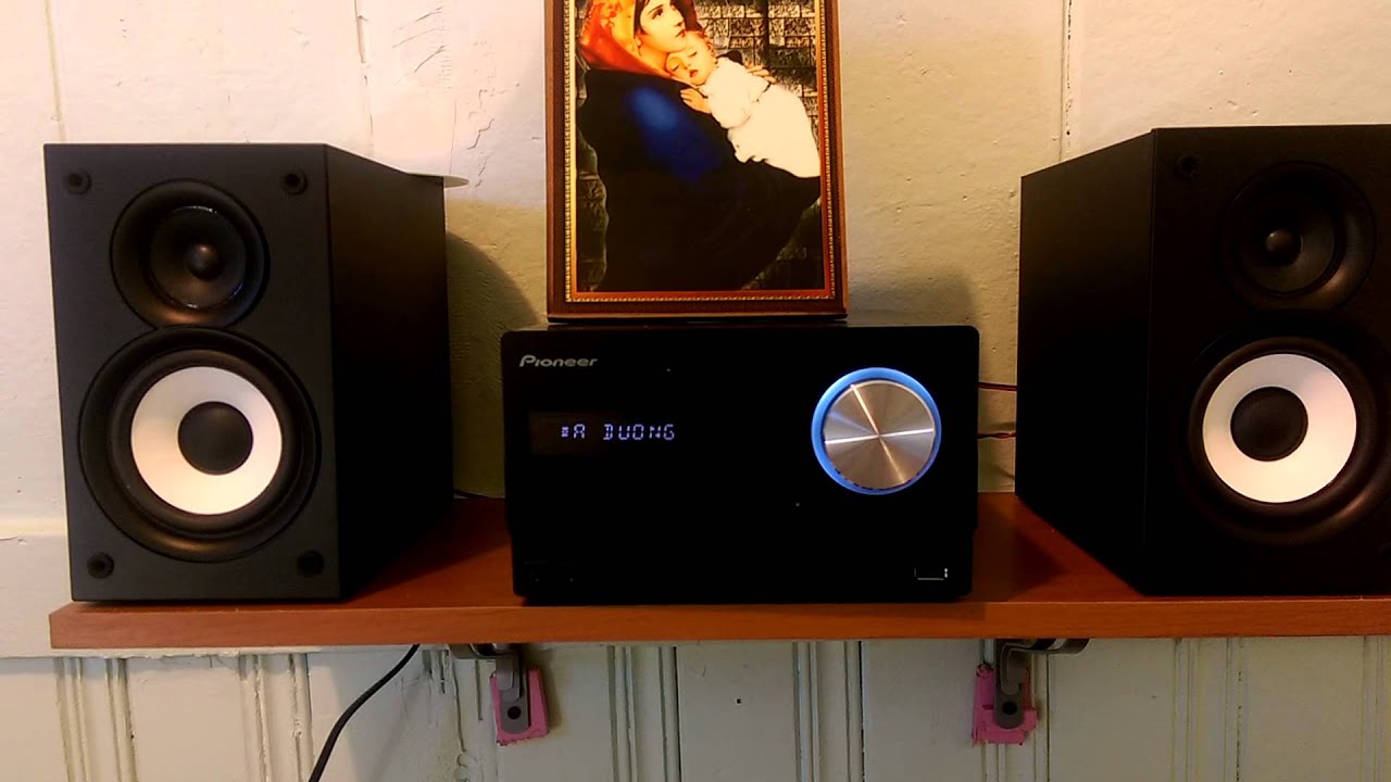 Pioneer X-CM 32BT-k - YouTube