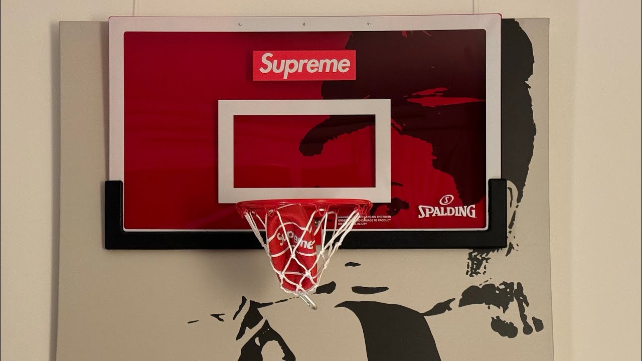 Quick Review Supreme x Spalding Mini Basketball - YouTube