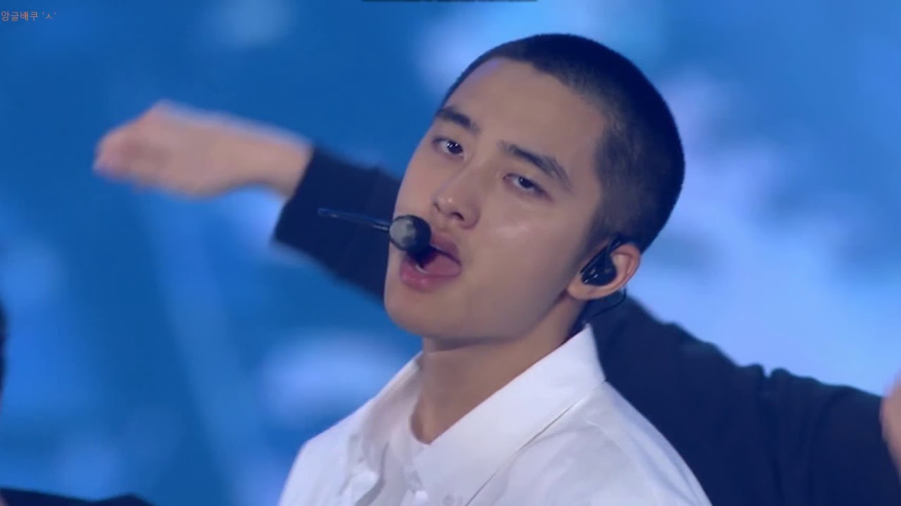 EXO PLANET #4 The ElyXiOn in Seoul Monster - YouTube