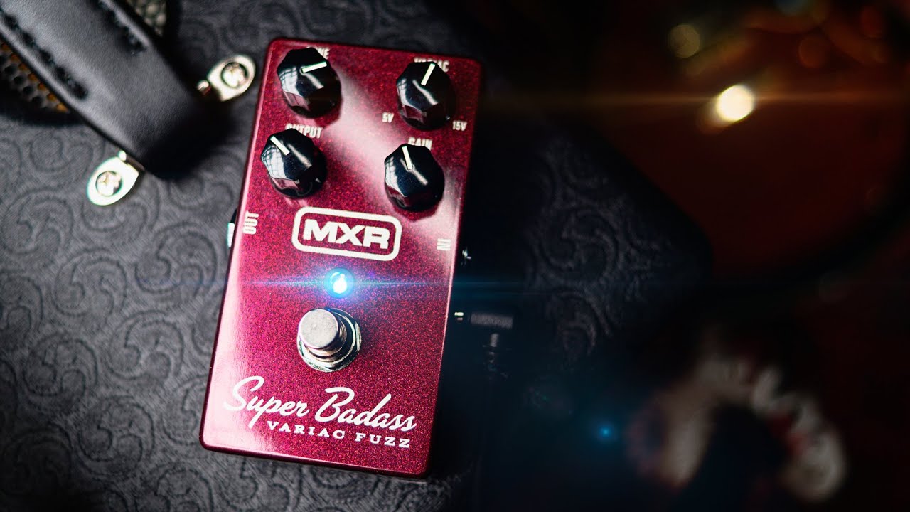 A HUGE fuzz!! Mxr Super Badass Variac Fuzz - YouTube