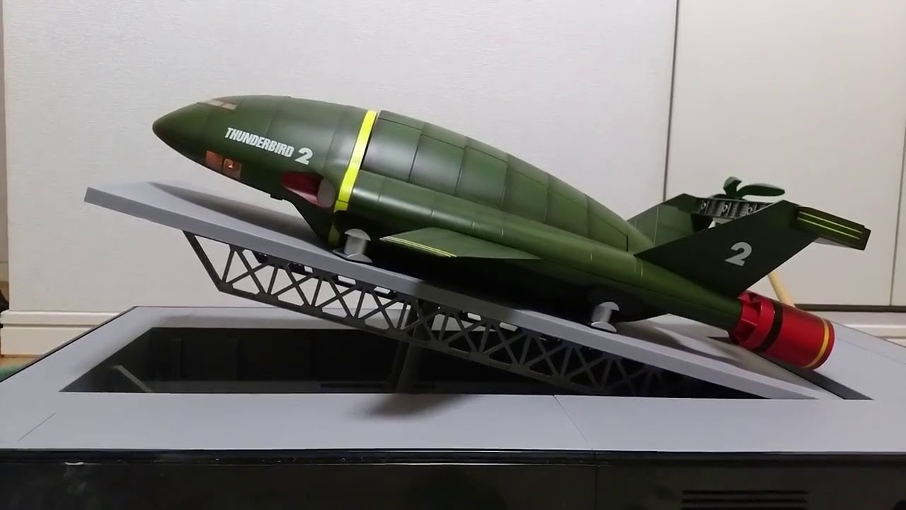 Thunderbird 2＞フルアクションサンダーバード2号をデアゴスティーニ風