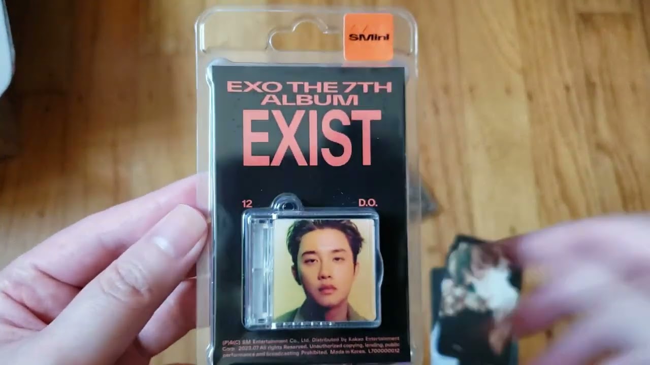 Exo 7th Album Exist Smini Unboxing ( D.O & Baekhyun Ver.) - YouTube