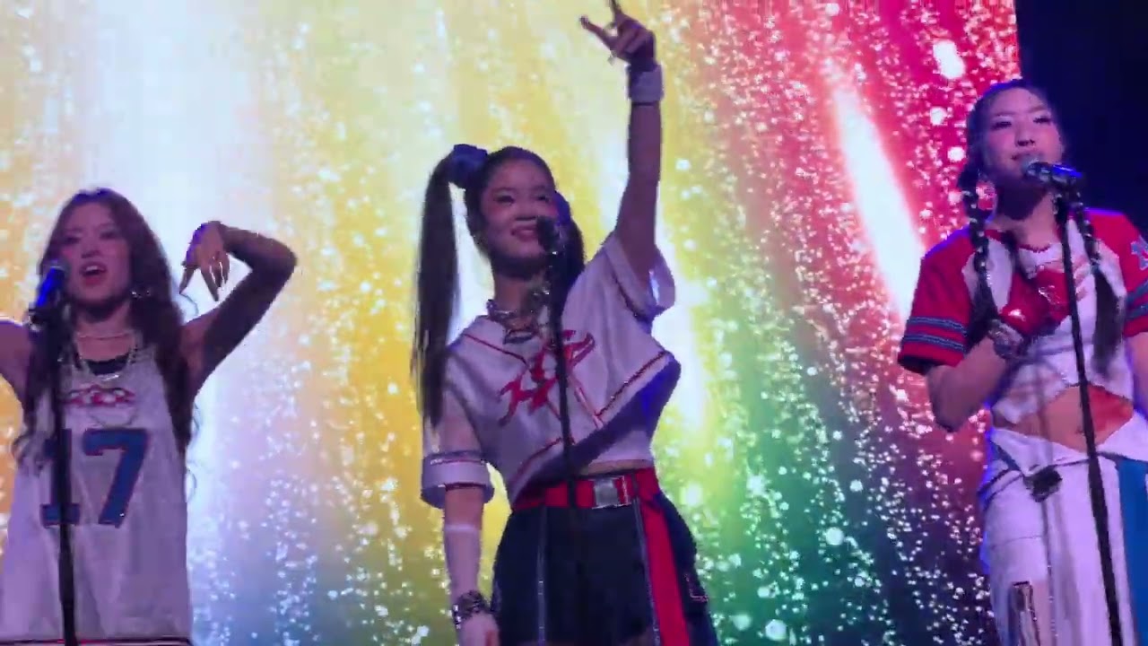 231020 | XG - JUST STAND UP! (COVER) @ SXSW SYDNEY - YouTube