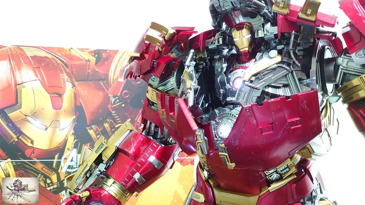 全高約55センチ！各部がライトアップ！胸部アーマーが展開！）ホット