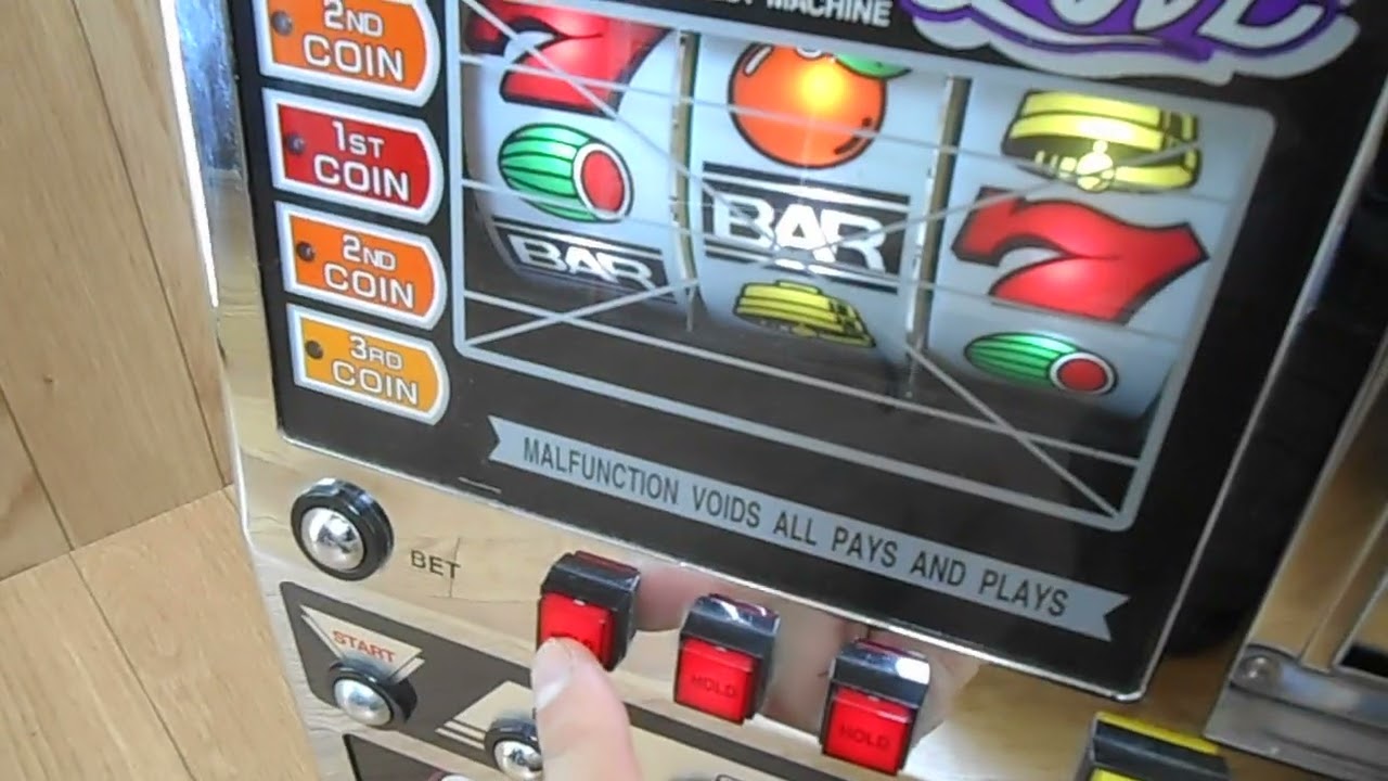 希少品】【レア】卓上型 スロットマシン LOVE 100円硬貨仕様 EXCITING