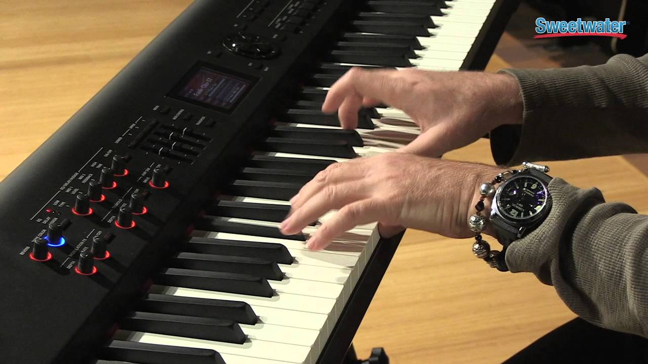 Roland RD-800 88-key Stage Piano Demo - Sweetwater Sound - YouTube