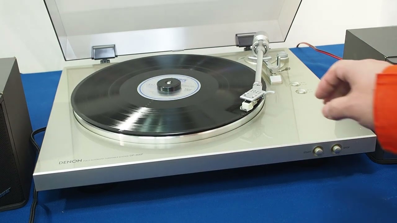 デノン フルオートレコードプレイヤー DP-300F(SP) - YouTube