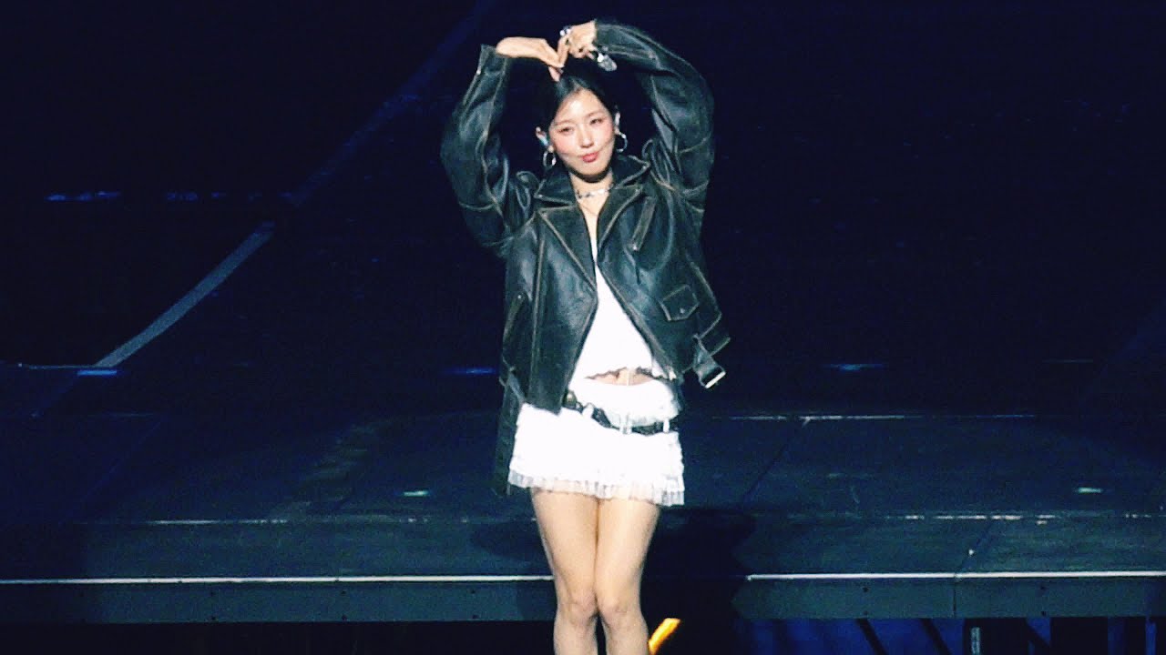 G)I-DLE in 4K - SKY WALKING (MIYEON'S SOLO) - i-DOL WORLD TOUR