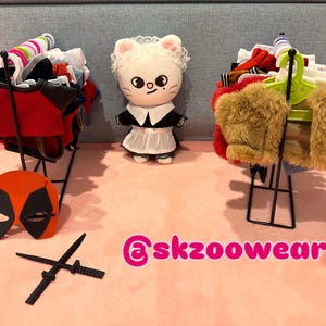 Skzoo Dwaekkiメイドコスチューム、Stray Kidsぬいぐるみ服 - Etsy 日本