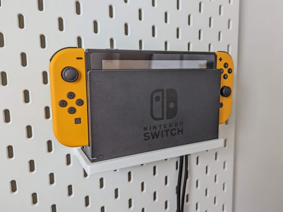 IKEA SKADIS ペグボード用 Nintendo Switch ドック用棚 - 電源とHDMI