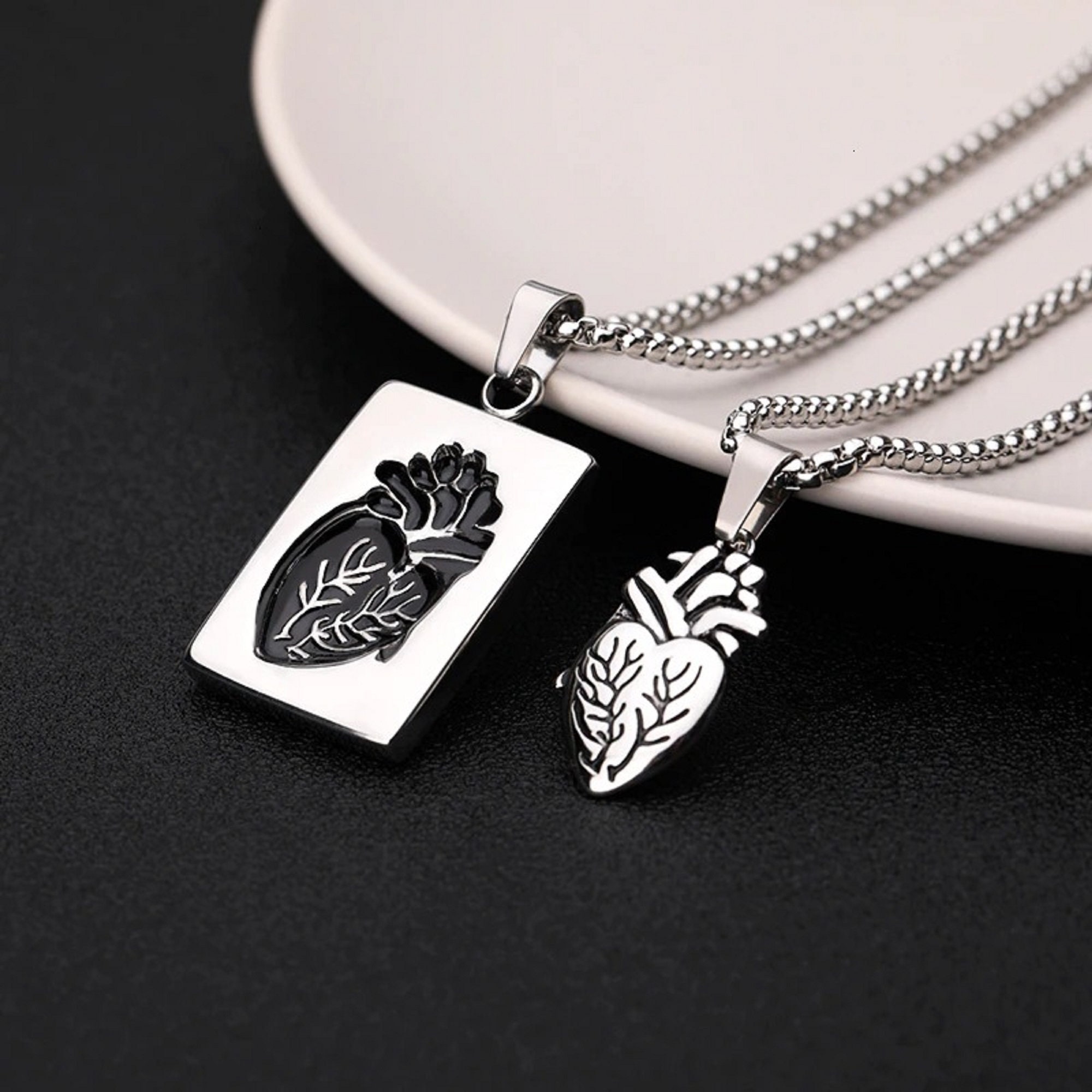 2pcs Couple Anatomical Heart Puzzle Necklaces - Heart Pendants