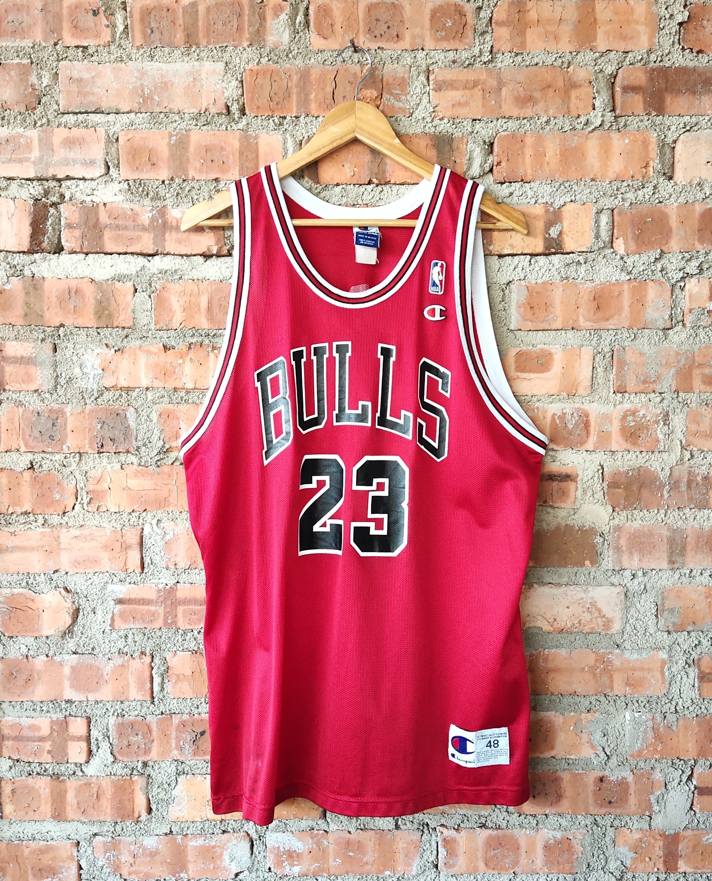 Vintage 90s NBA Chicago Bulls Michael Jordan No.23 by Champion