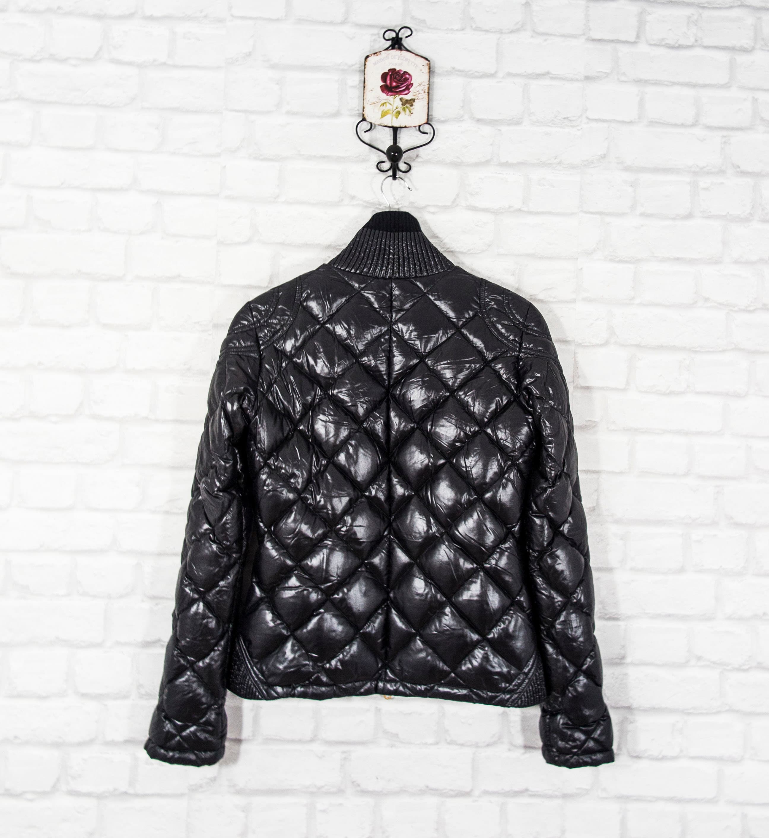 DUVETICA Goose Down Diamond Womens Jacket Coat Black Branded Gold