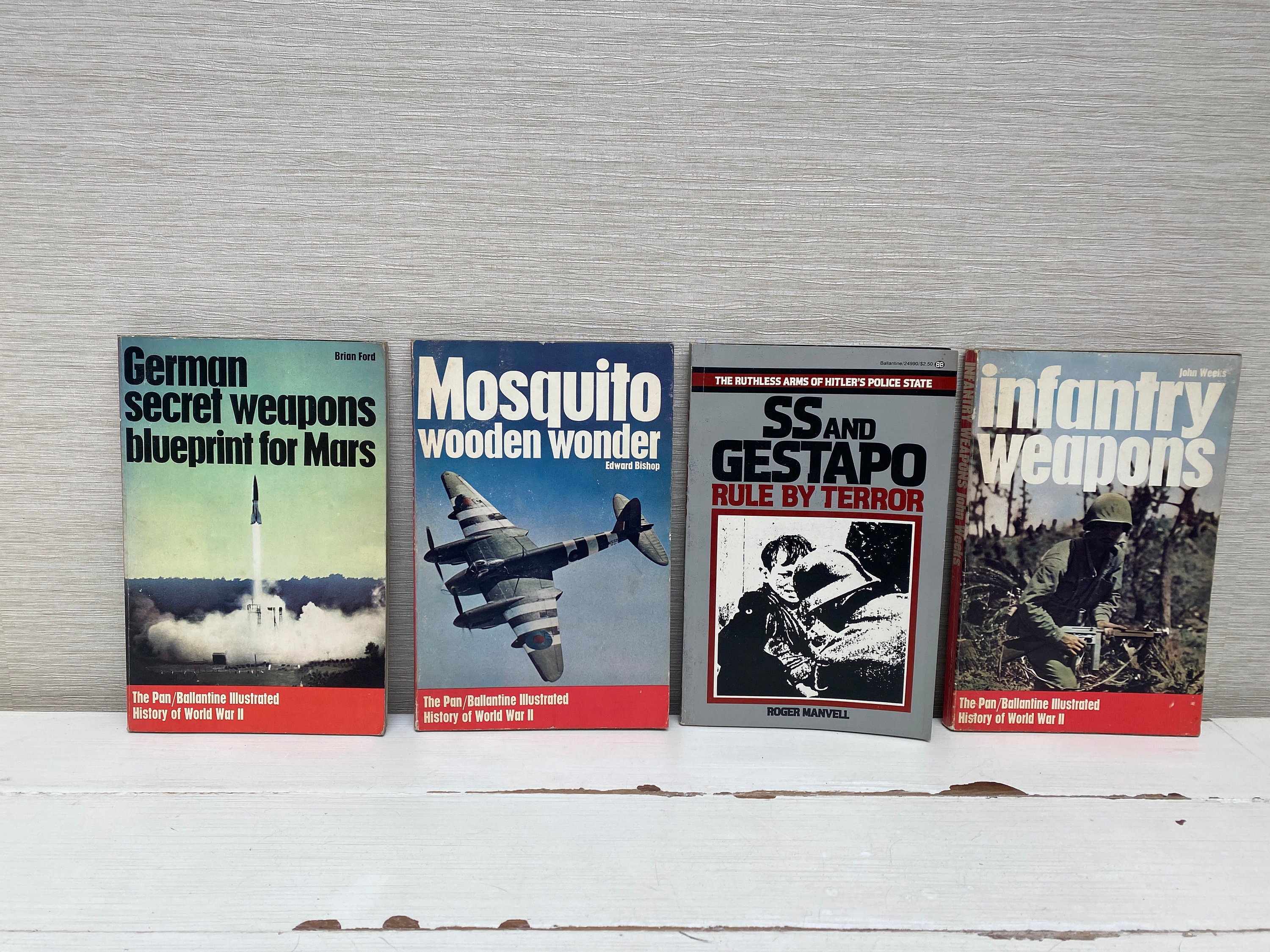 Pan / Ballantine Vintage Illustrated History of World War II