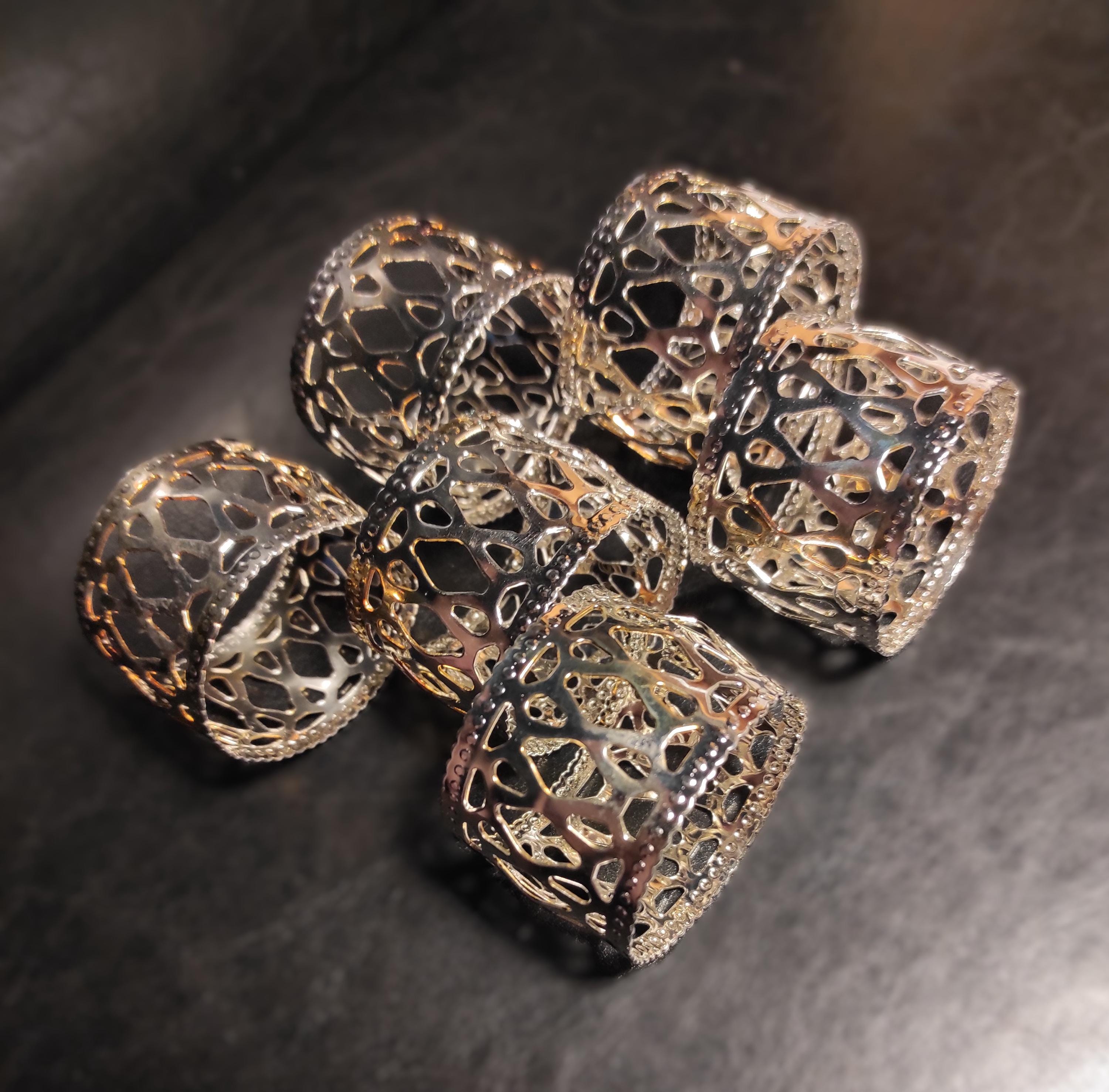 ヴィンテージシルバーメッキナプキンリング/透かし細工シルバー