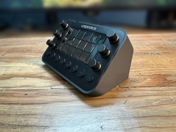 Loupedeck Live / Razer Stream Stand - 2 Angles - Etsy