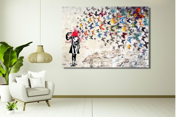 バンクシーのバタフライガールキャンバスアート：グラフィティ