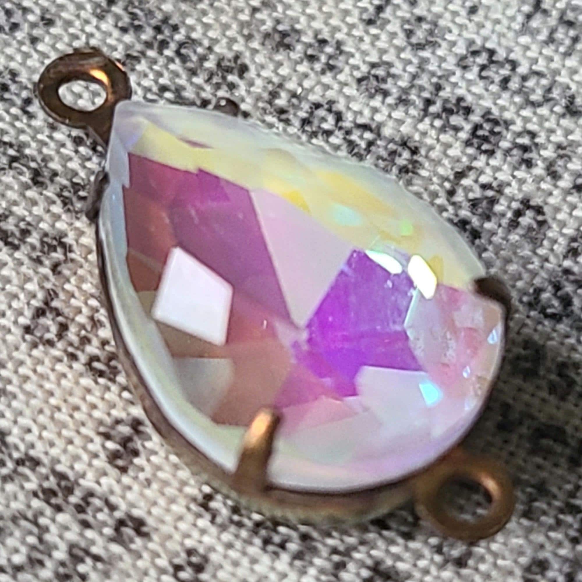 ノーザンライツ エレクトリックホワイト 14 x 10 mm ペアガラスリンク