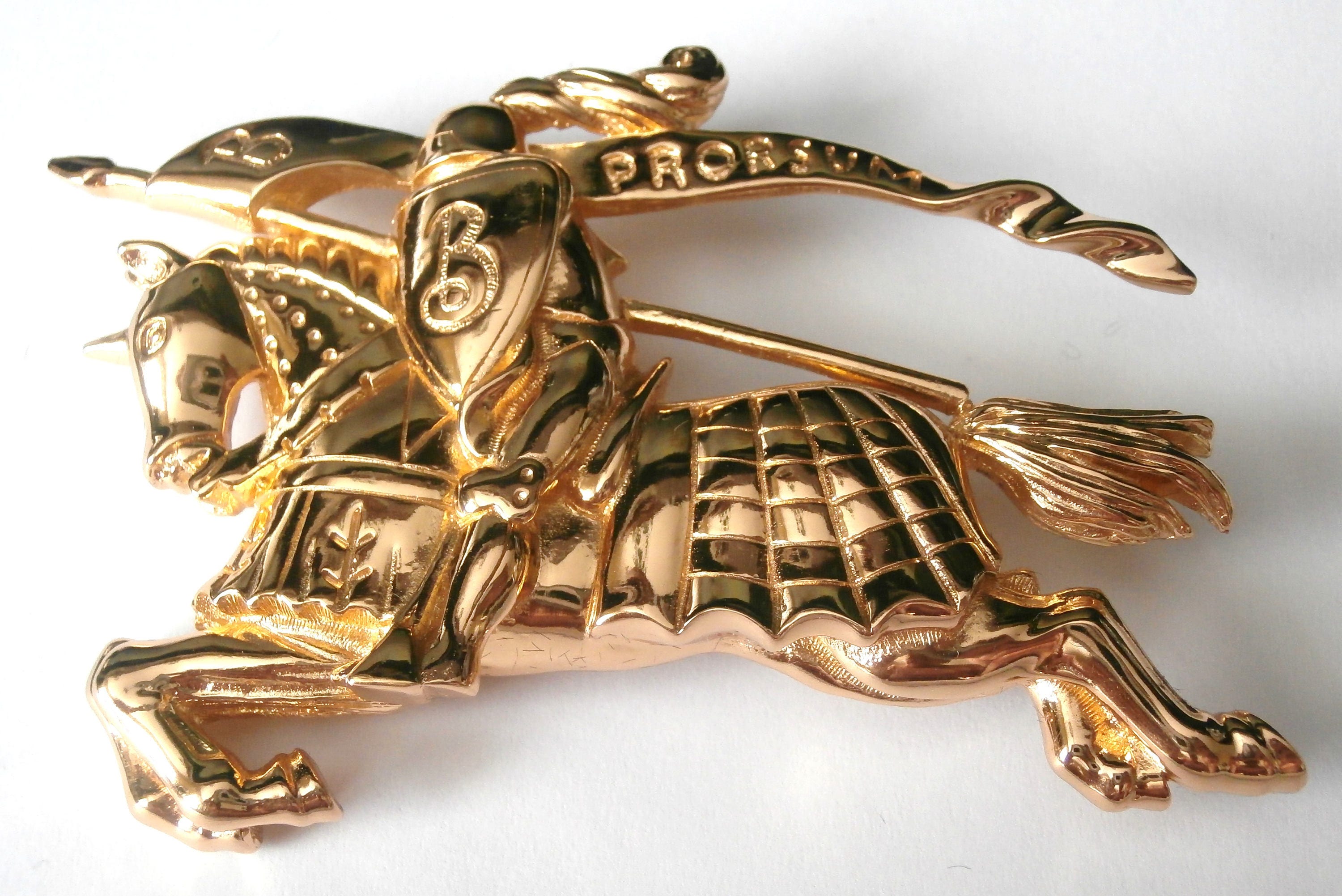 バーバリー・オブ・ロンドン 馬上の騎士 ファーストロゴ ピンブローチ