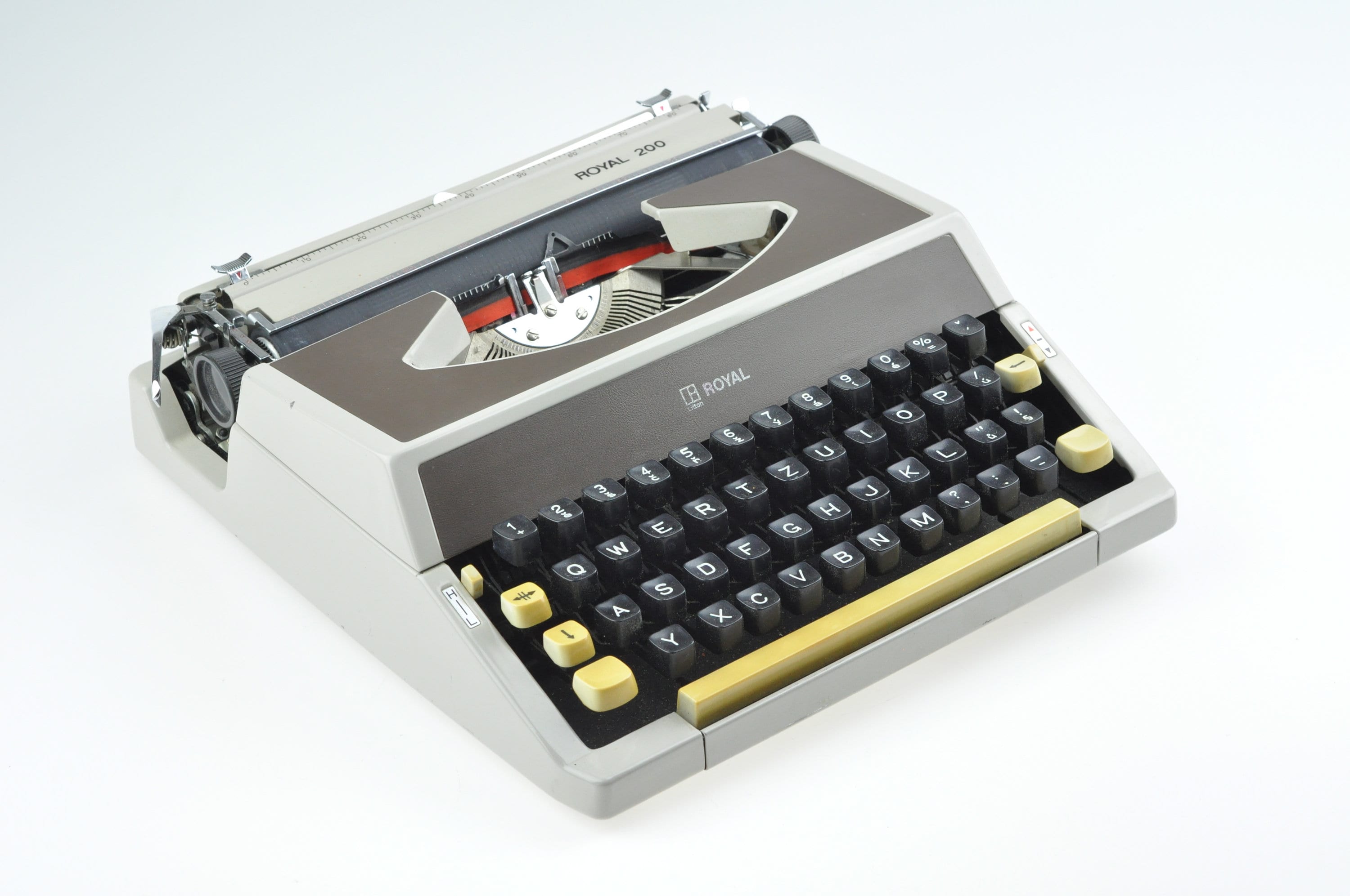 Royal 200 Working Typewriter, Portable Typewriter, Vintage