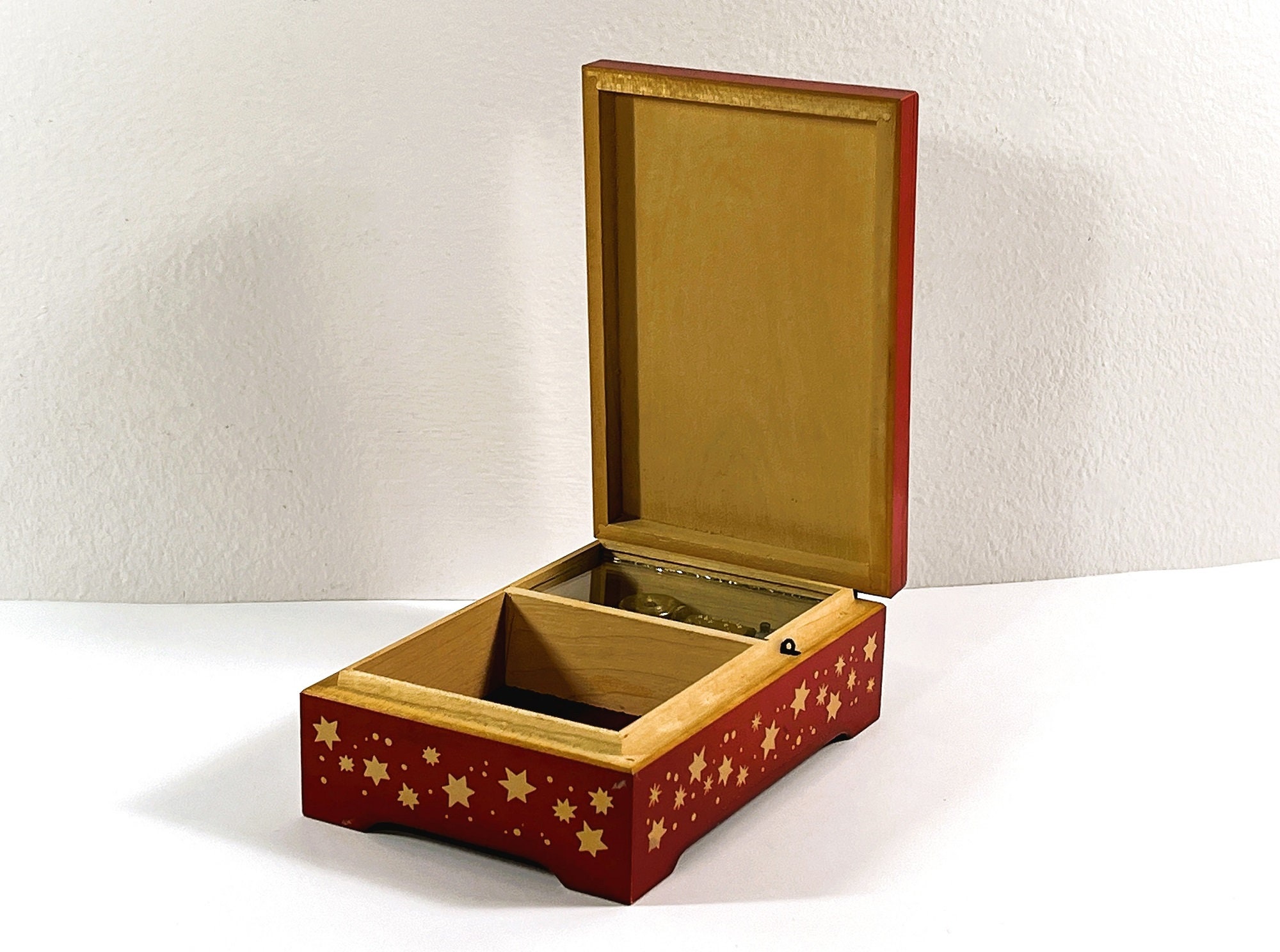 Vintage 1973 Rare Reuge Swiss, Original Berta Hummel Silent Night