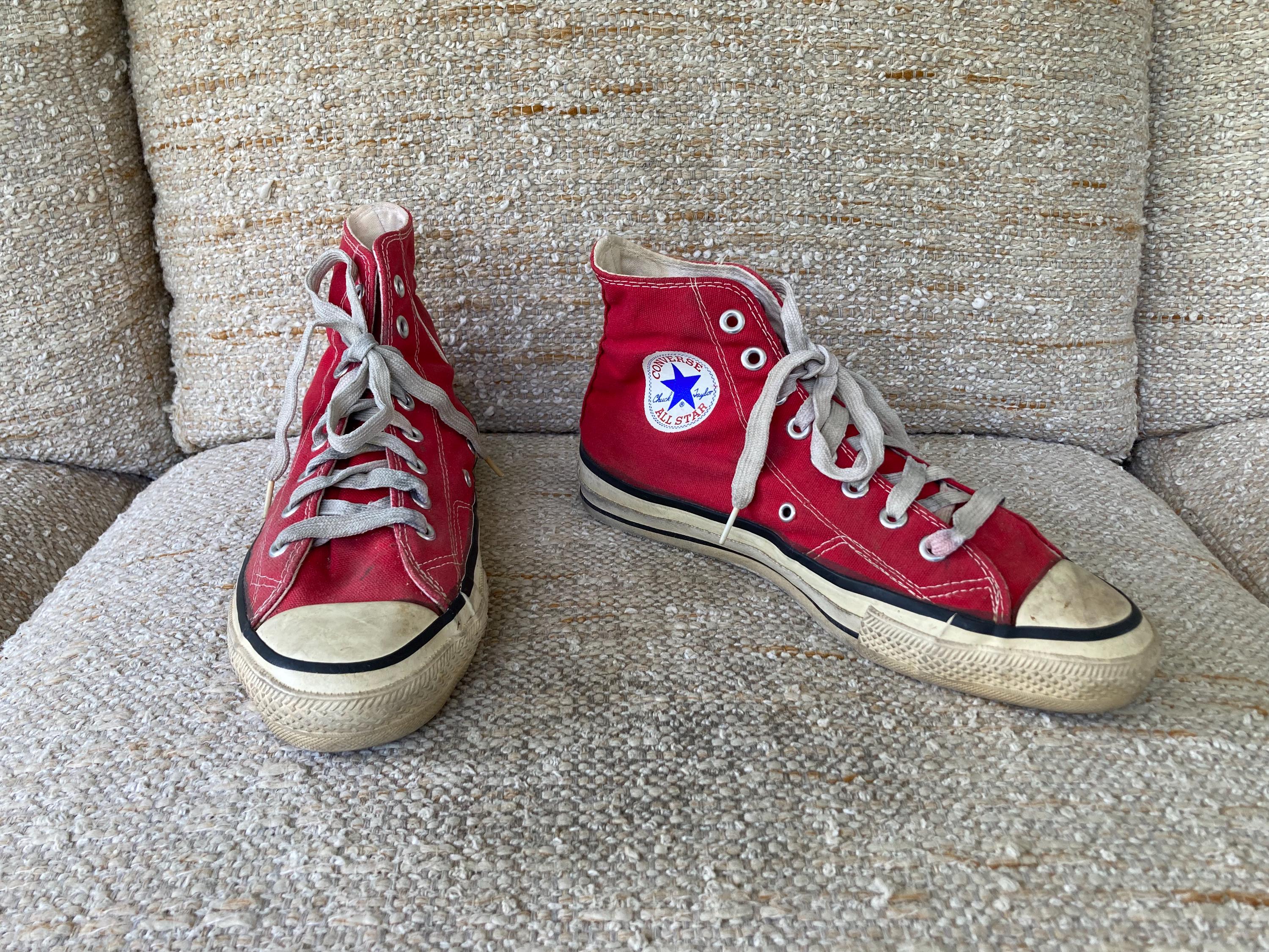 Vintage 1980s CONVERSE All Star Red High Top SNEAKERS Size 9 Mens