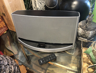 BOSE SoundDock 10 Speaker System For 30 Pin W Bluetooth Bose Sound