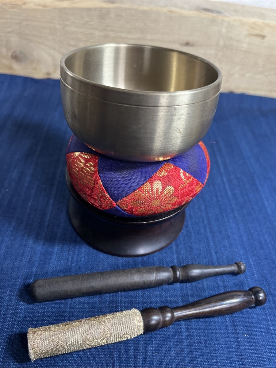 Japanese Buddhist Orin Bell Singing Bowl Displayed Unused 3.1 In
