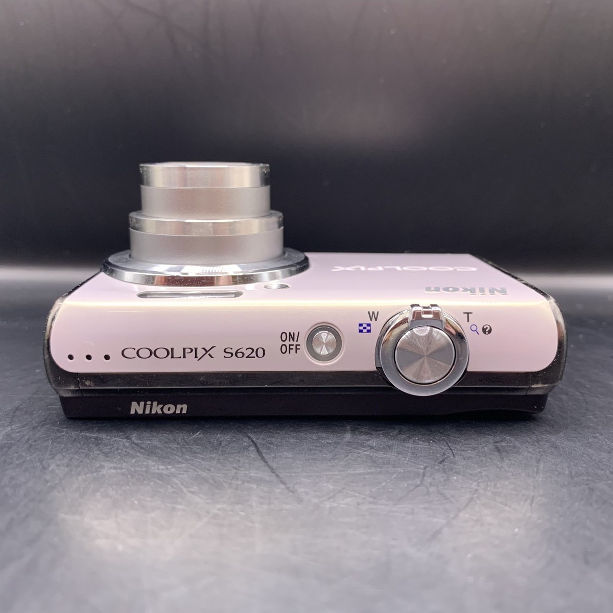 Nikon COOLPIX S620 Silver 12.2 MP 4x Compact Digital Camera