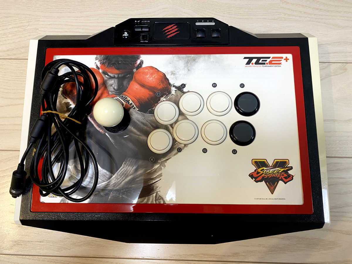 MAD CATZ ファイトスティック トーナメントエディション2 春麗 MAD