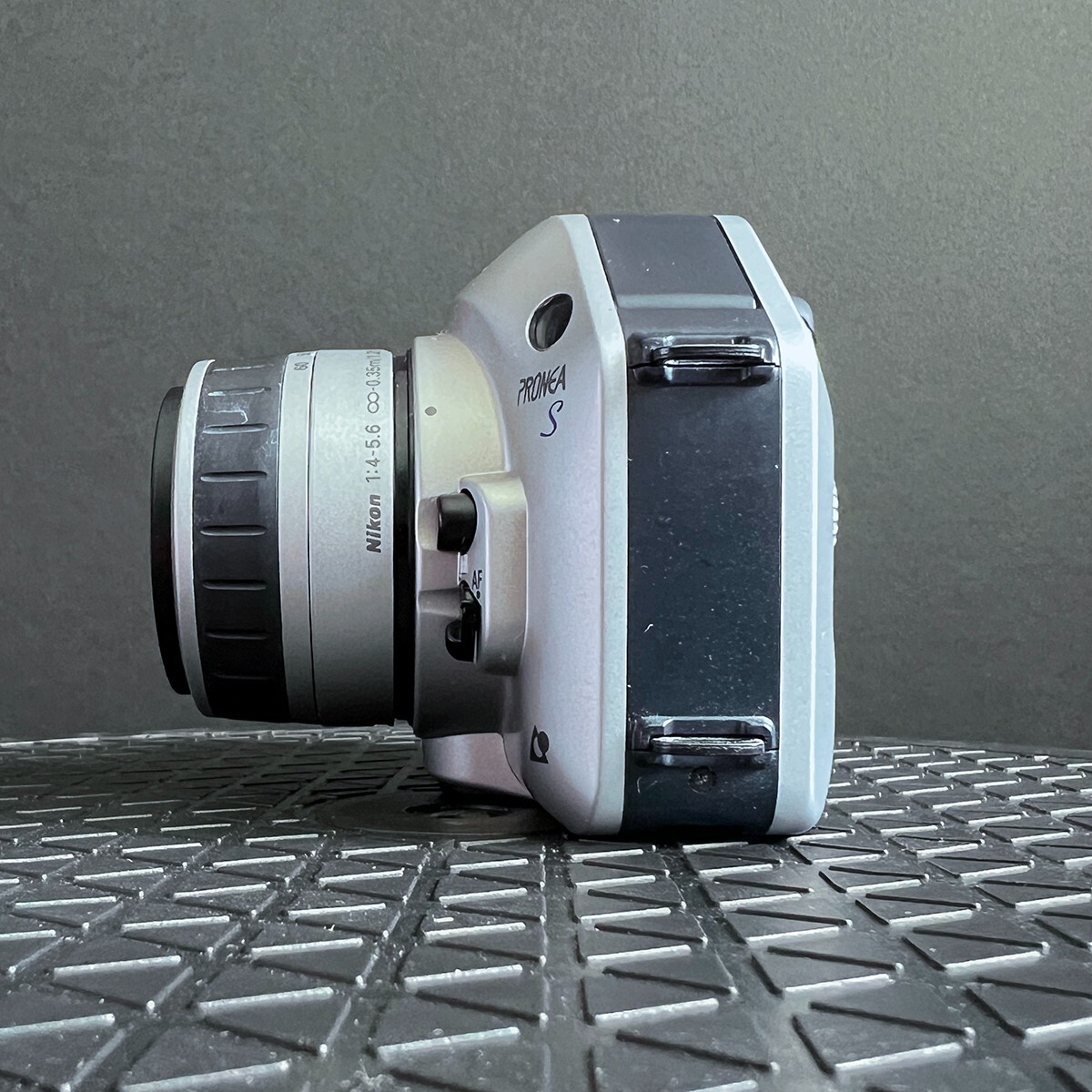 Nikon Pronea S APS Film Camera - 30-60mm F4-5.6 Lens & Nikon Lens