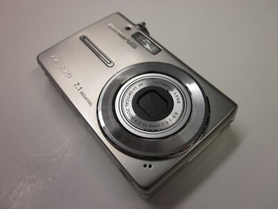 Olympus FE-230 7.1MP Digital Camera - For Parts - Read Description