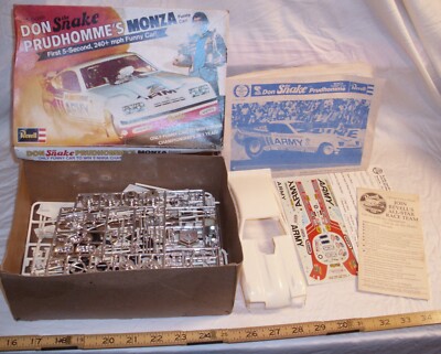 REVELL DON THE SNAKE PRUDHOMME MONZA FUNNY CAR MODEL KIT 1:25 H