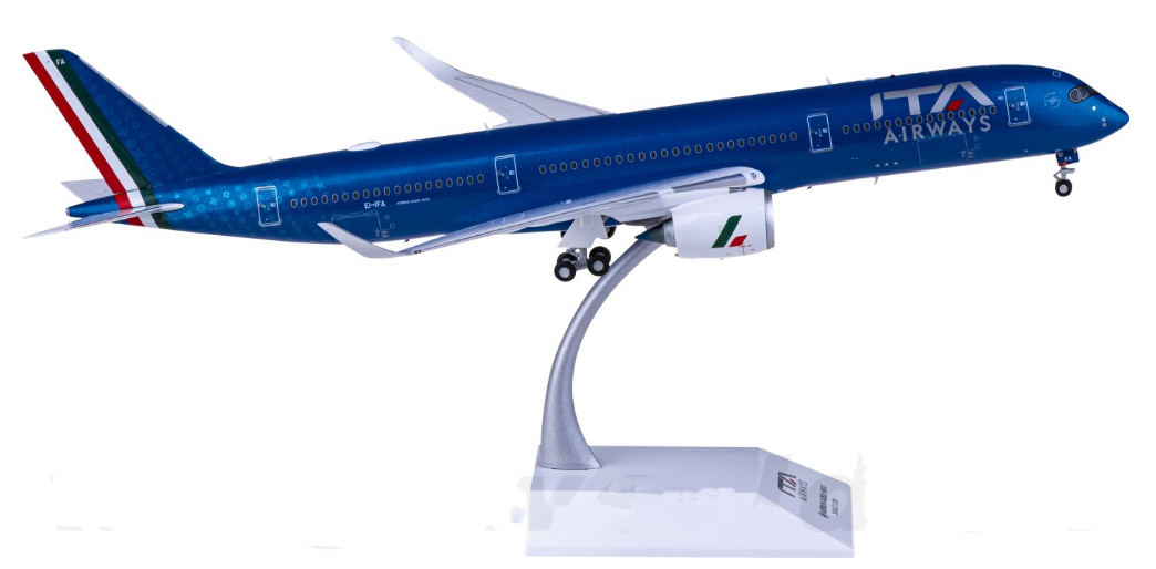 1:200 33CM JC Wings ITA AIRWAYS AIRBUS A350-900 Passenger Airplane
