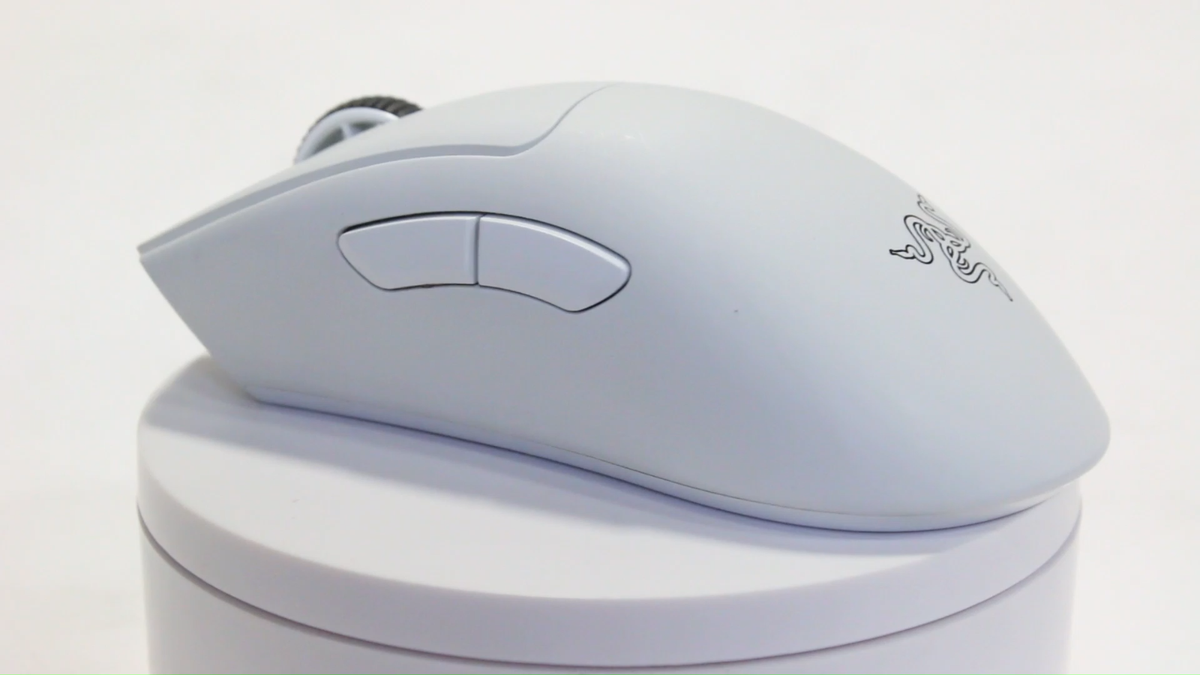 Razer Deathadder V3 Pro Ultra-Lightweight HyperSpeed Wireless