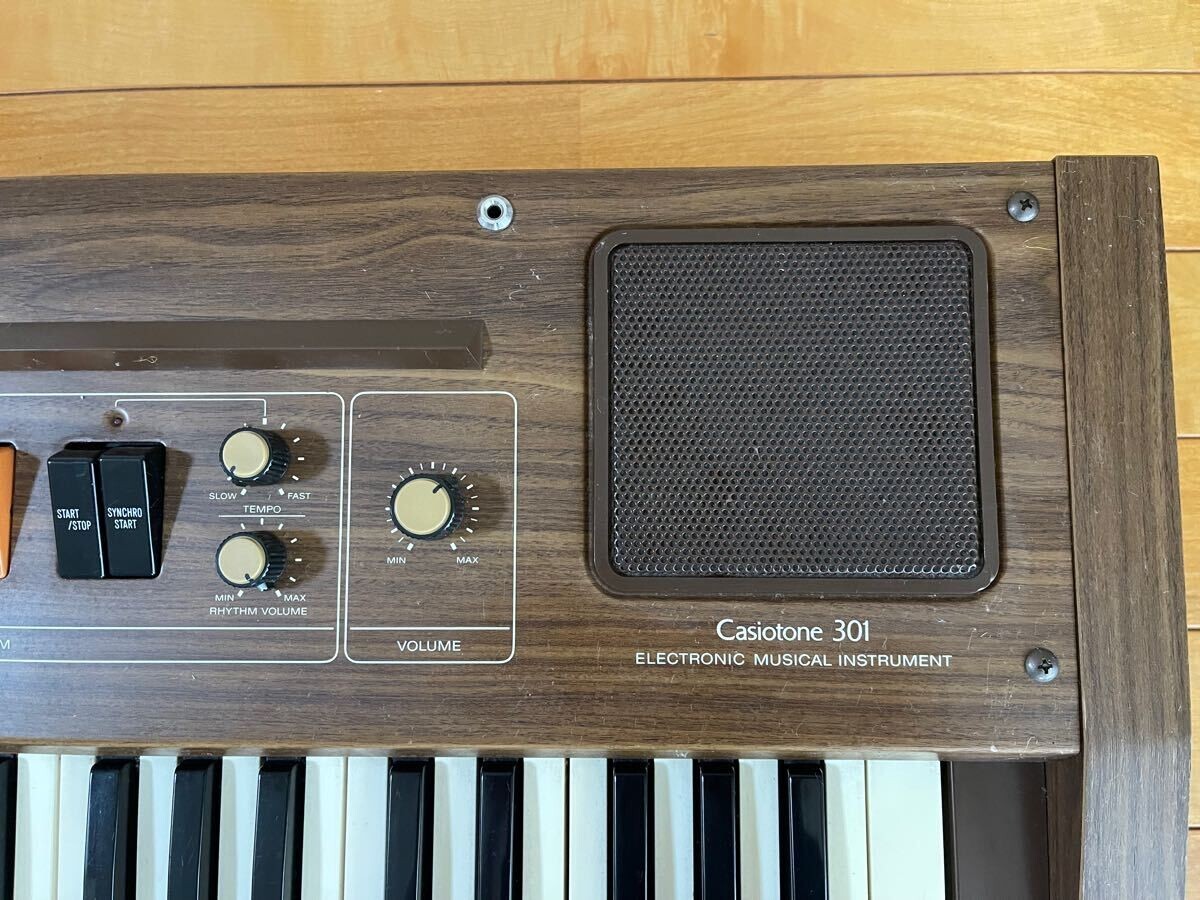 Vintage Casio Casiotone 301 Analog keyboard synthesizer Drum