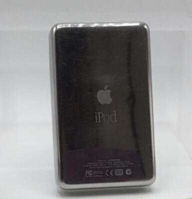 Vintage Apple iPod Classic M8541 5GB - 1st Generation - White