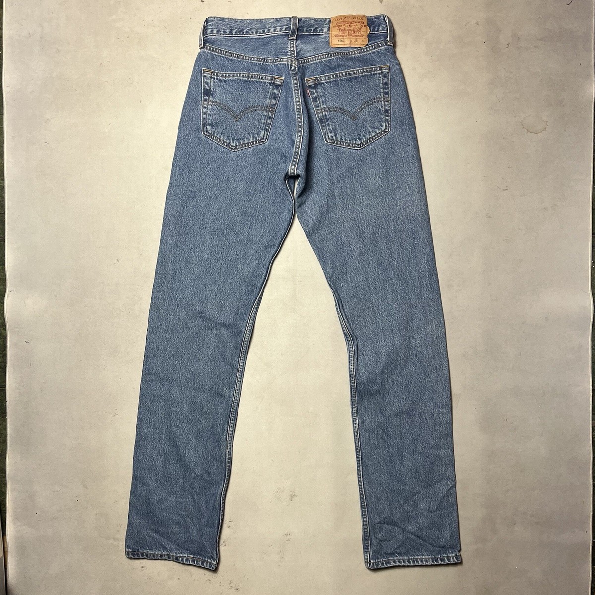 Vintage 90s Levis 501 0193 Medium Wash Denim Jeans made in USA
