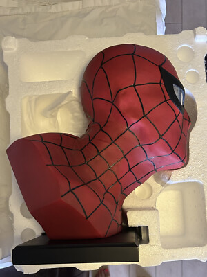 Signed by Stan Lee- 13 inch Spiderman Bust by Alex Ross and Mike