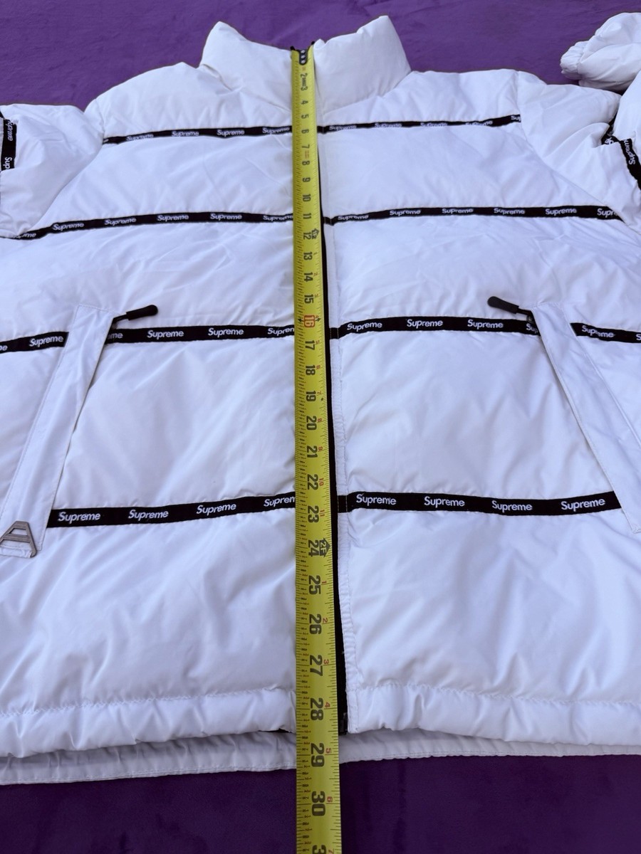 FW16 Supreme Logo Tape Puffy Jacket Size XL White Puffer Water