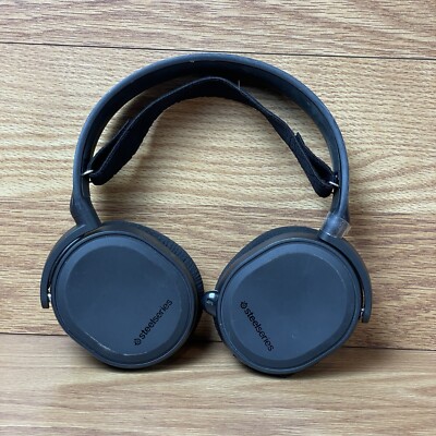 SteelSeries Arctis 5 Black Wired Gaming Headset Detachable