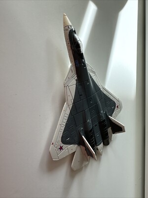 1/200 HERPA Sukhoi T-50 SU-57 Prototype White Shark 931057 | eBay