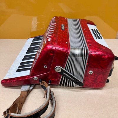 YAMAHA Accordion YA-18 Red 30 Keys 18 Bass Good GP | eBay